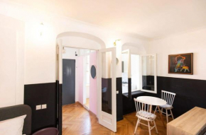 Chic Studio Apt Near Stamba &Rustaveli - By Wehost